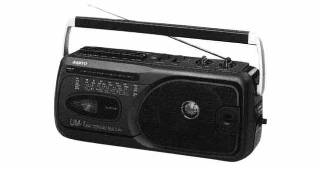 111116 PLAYER CASSETTE RADIO, PORTABLE