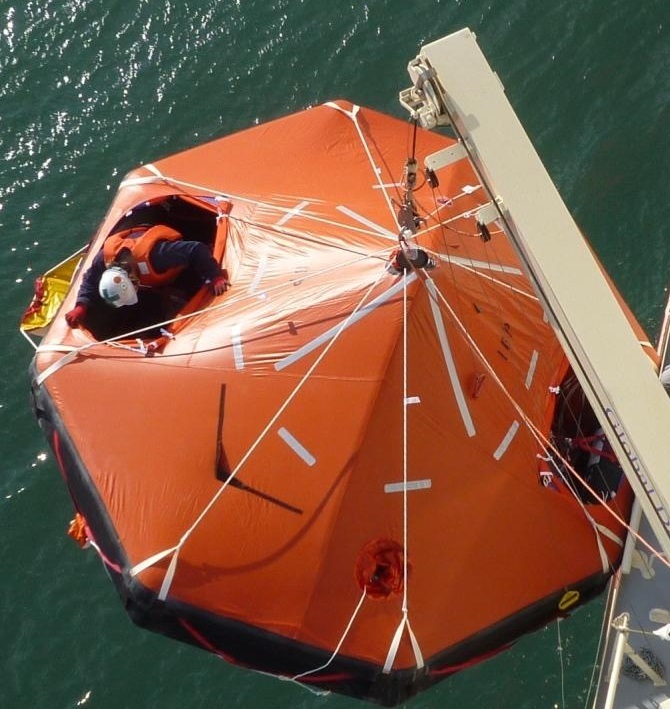 330206 LIFERAFT INFLATABLE FOR 6MEN, DAVIT-LAUNCHING TYPE