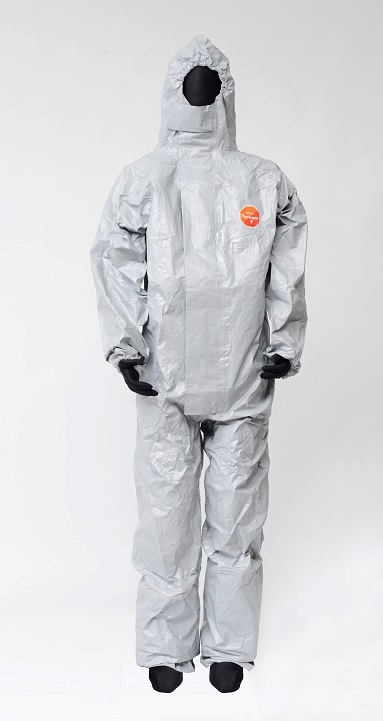 330995 CHEMICAL PROTECTION SUITS, DISPOSABLE  TYCHEM F SIZE M