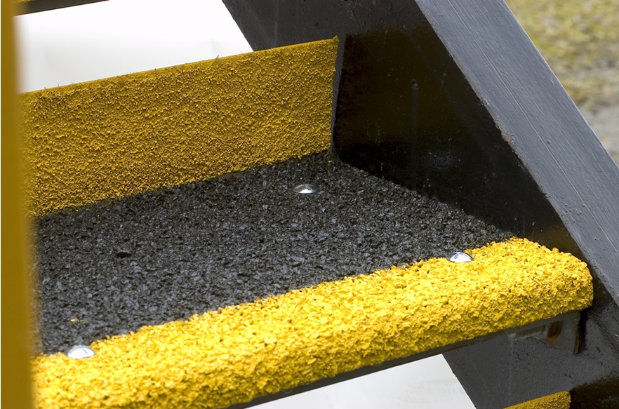 334536 KICKER TREAD ANTISLIP SCOTGRIP, KTS WITH FURTHER DETAILS