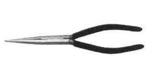611686 PLIER LONG NEEDLE NOSE, PLASTIC COVERED HANDLE 125MM