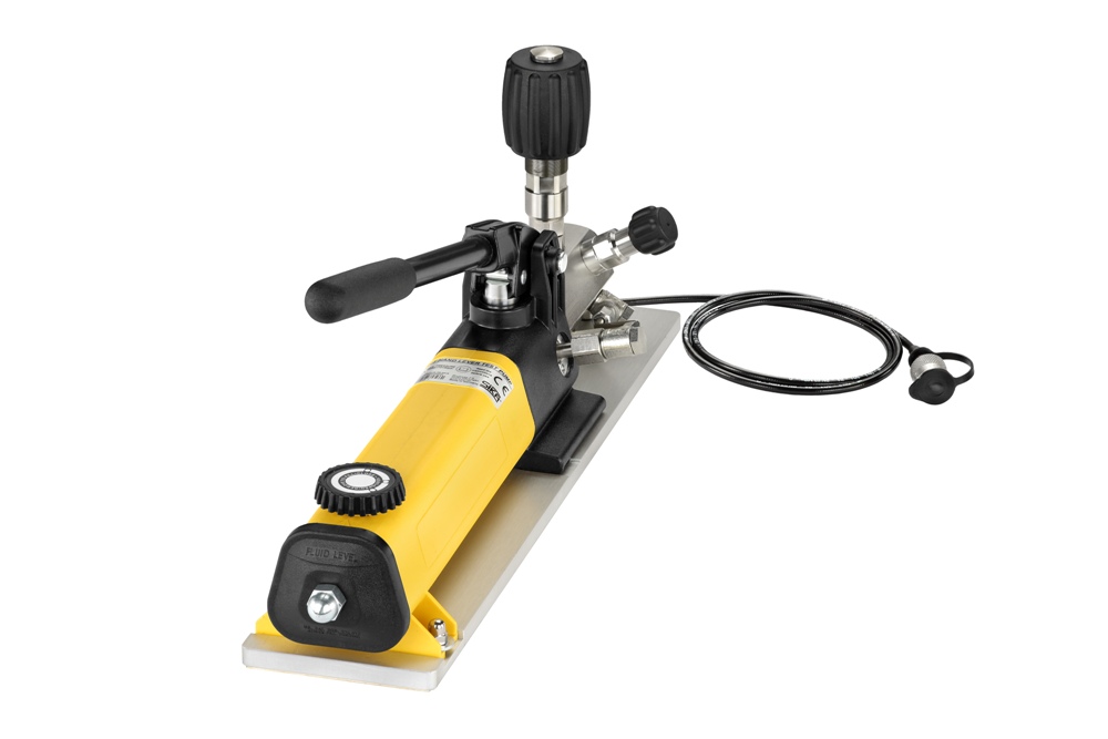 PUMP TEST DESK TOP HYDRAULIC, P 700T