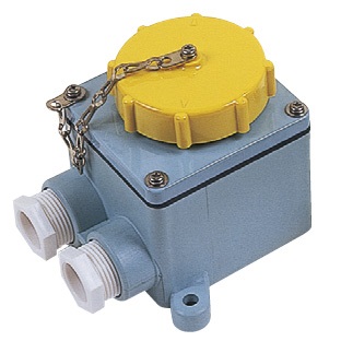 792761 RECEPTACLE WATERTIGHT IEC TYPE, 2P+E AC100-130V YELLOW RI2-2