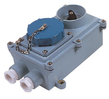 792773 RECEPTACLE W/T IEC TYPE W/LOCK, 3P+E AC200-250V BLUE RSIL2-3